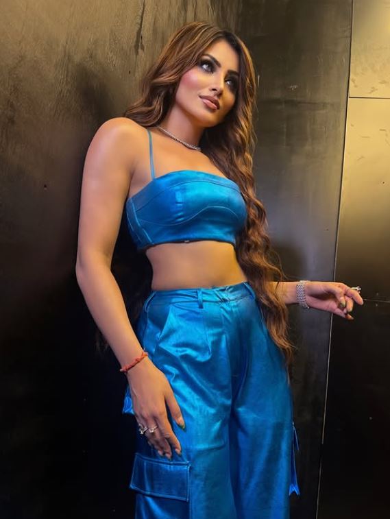 Urvashi Rautela Photo